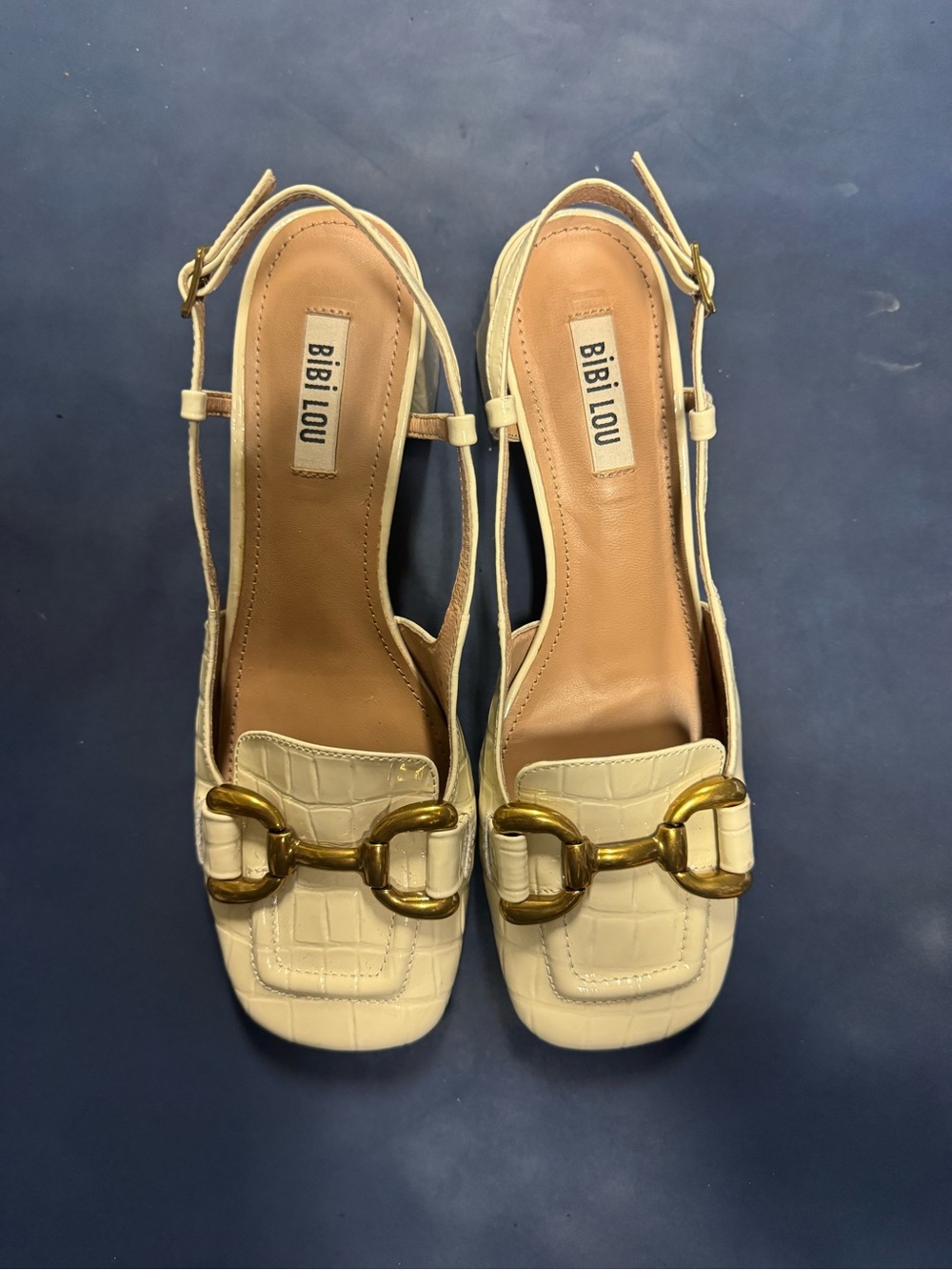Anthropologie Bibi Lou Cream Croc-Embossed Slingback Mules with Gold Hardware